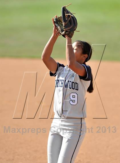 Thumbnail 3 in Trabuco Hills vs Northwood (Timberwolf Classic) photogallery.