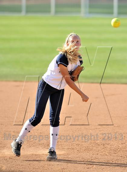 Thumbnail 1 in Trabuco Hills vs Northwood (Timberwolf Classic) photogallery.