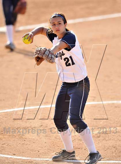 Thumbnail 3 in Trabuco Hills vs Northwood (Timberwolf Classic) photogallery.