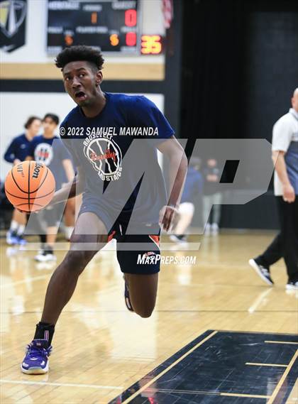 Thumbnail 2 in West Ranch vs  Roosevelt (The Warrior Showcase) photogallery.