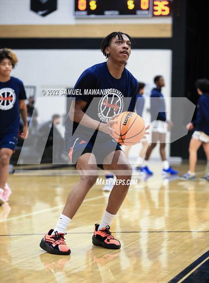Thumbnail 3 in West Ranch vs  Roosevelt (The Warrior Showcase) photogallery.