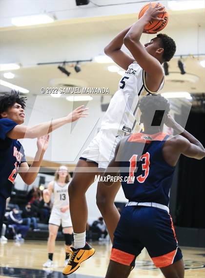 Thumbnail 1 in West Ranch vs  Roosevelt (The Warrior Showcase) photogallery.