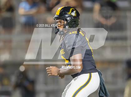 Thumbnail 1 in St. Thomas Aquinas @ American Heritage photogallery.