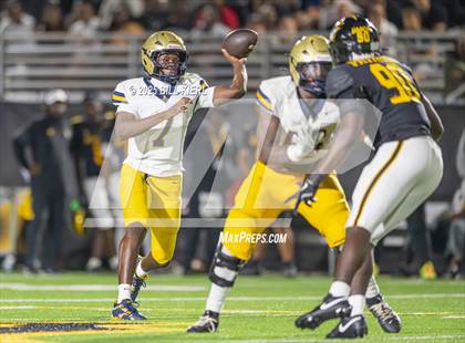 Thumbnail 2 in St. Thomas Aquinas @ American Heritage photogallery.