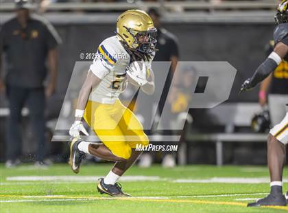 Thumbnail 3 in St. Thomas Aquinas @ American Heritage photogallery.