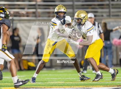 Thumbnail 1 in St. Thomas Aquinas @ American Heritage photogallery.