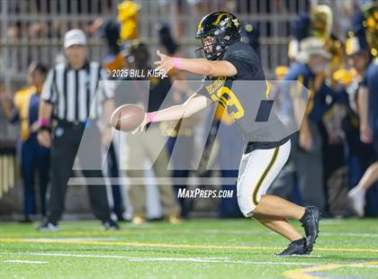 Thumbnail 2 in St. Thomas Aquinas @ American Heritage photogallery.