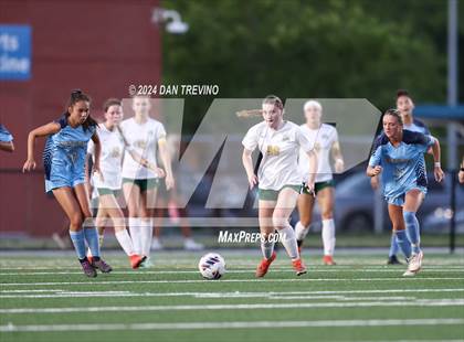 Thumbnail 3 in Great Bridge vs First Colonial (VHSL 5A Semifinal) photogallery.