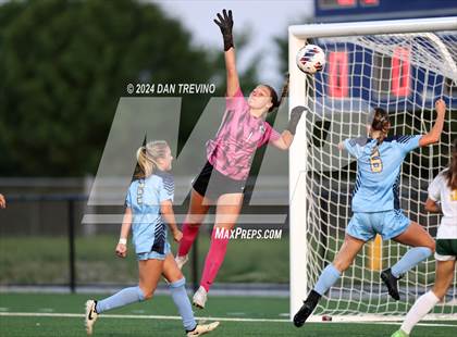 Thumbnail 3 in Great Bridge vs First Colonial (VHSL 5A Semifinal) photogallery.