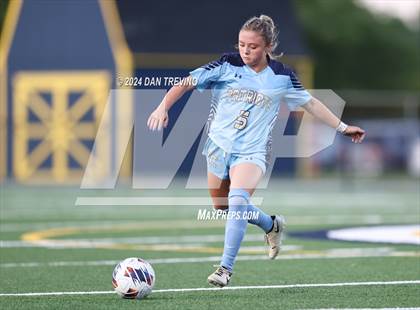 Thumbnail 3 in Great Bridge vs First Colonial (VHSL 5A Semifinal) photogallery.