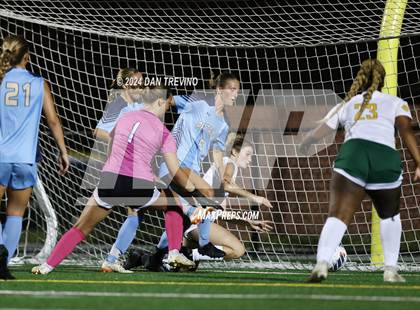Thumbnail 3 in Great Bridge vs First Colonial (VHSL 5A Semifinal) photogallery.