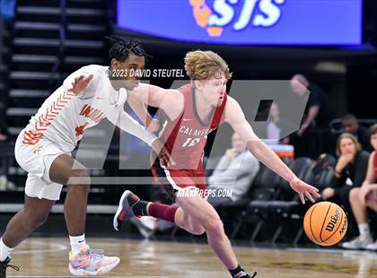 Thumbnail 2 in Calaveras vs. Marysville (CIF SJS D4 Final) photogallery.