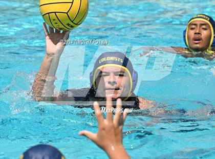 Thumbnail 2 in Anaheim vs Godinez photogallery.