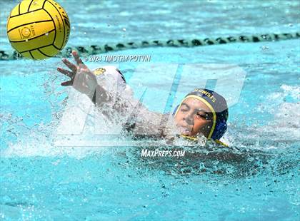 Thumbnail 3 in Anaheim vs Godinez photogallery.