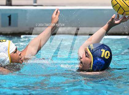 Thumbnail 3 in Anaheim vs Godinez photogallery.