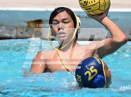 Thumbnail 1 in Anaheim vs Godinez photogallery.
