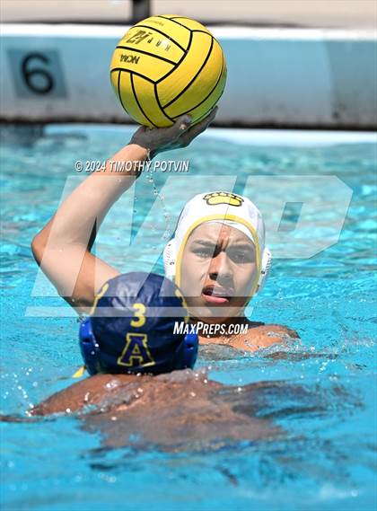 Thumbnail 1 in Anaheim vs Godinez photogallery.