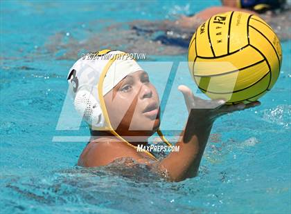 Thumbnail 3 in Anaheim vs Godinez photogallery.