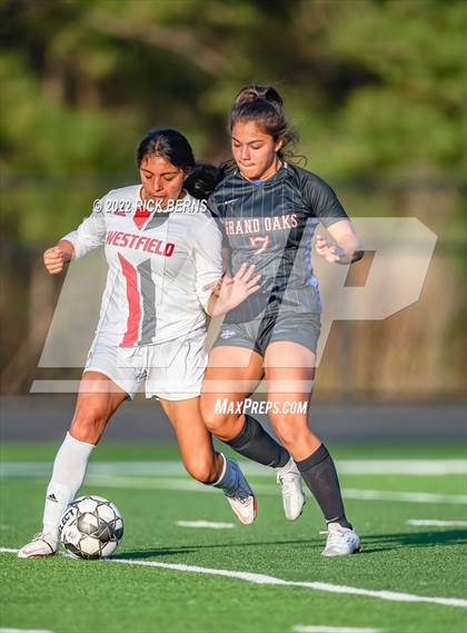 Thumbnail 3 in Grand Oaks vs Westfield (UIL 6A Bi-District Area Playoff) photogallery.