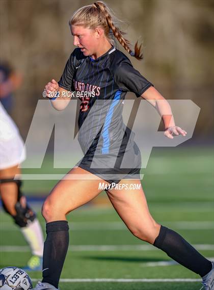 Thumbnail 3 in Grand Oaks vs Westfield (UIL 6A Bi-District Area Playoff) photogallery.