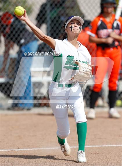 Thumbnail 1 in South Pasadena vs Monrovia photogallery.