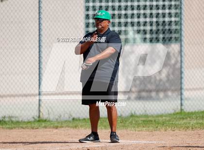 Thumbnail 1 in South Pasadena vs Monrovia photogallery.