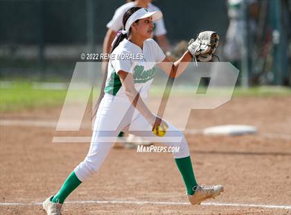 Thumbnail 1 in South Pasadena vs Monrovia photogallery.