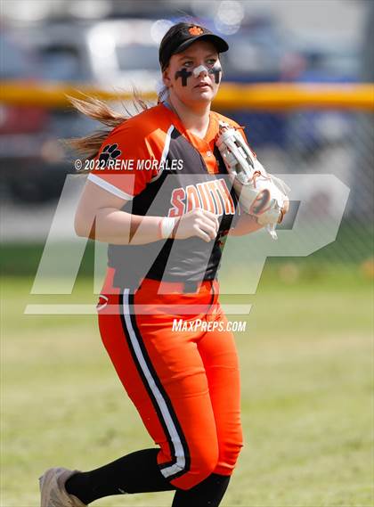 Thumbnail 1 in South Pasadena vs Monrovia photogallery.