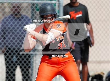 Thumbnail 2 in South Pasadena vs Monrovia photogallery.