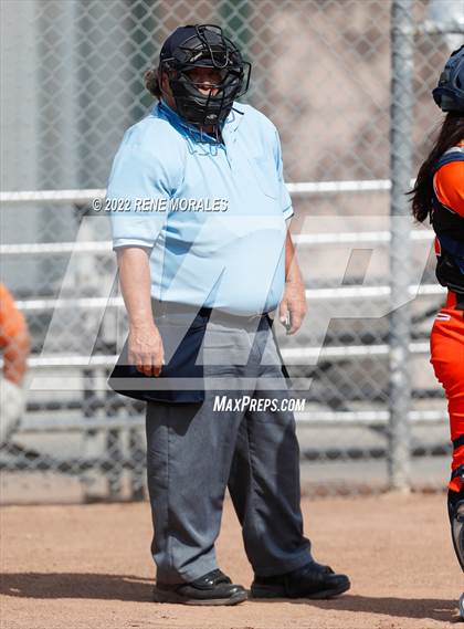 Thumbnail 2 in South Pasadena vs Monrovia photogallery.
