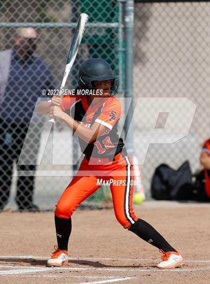 Thumbnail 2 in South Pasadena vs Monrovia photogallery.