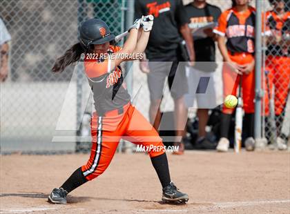 Thumbnail 2 in South Pasadena vs Monrovia photogallery.