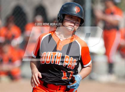 Thumbnail 2 in South Pasadena vs Monrovia photogallery.