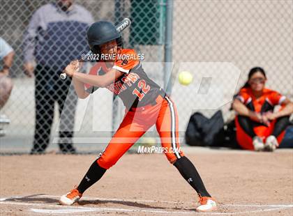 Thumbnail 2 in South Pasadena vs Monrovia photogallery.