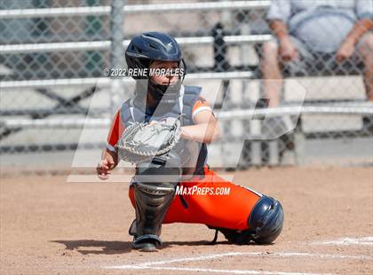 Thumbnail 1 in South Pasadena vs Monrovia photogallery.
