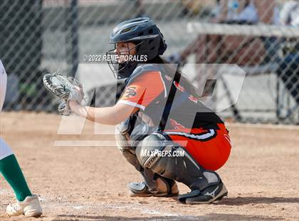 Thumbnail 3 in South Pasadena vs Monrovia photogallery.