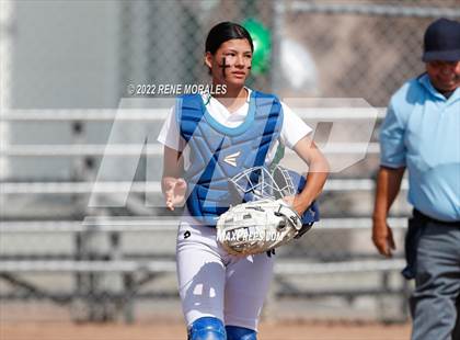 Thumbnail 3 in South Pasadena vs Monrovia photogallery.