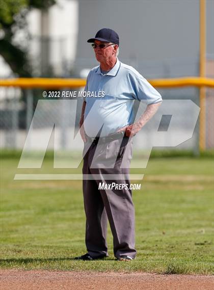 Thumbnail 2 in South Pasadena vs Monrovia photogallery.