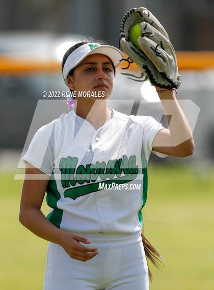 Thumbnail 2 in South Pasadena vs Monrovia photogallery.