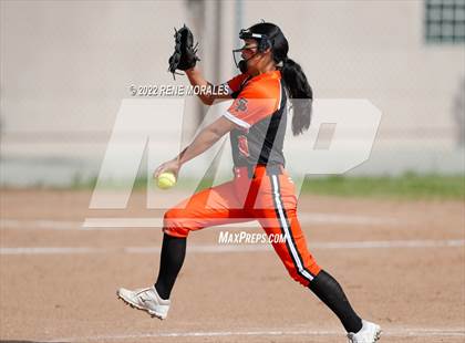 Thumbnail 3 in South Pasadena vs Monrovia photogallery.