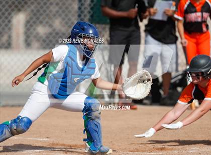 Thumbnail 2 in South Pasadena vs Monrovia photogallery.