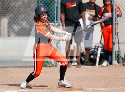 Thumbnail 1 in South Pasadena vs Monrovia photogallery.