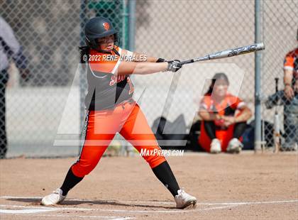 Thumbnail 3 in South Pasadena vs Monrovia photogallery.