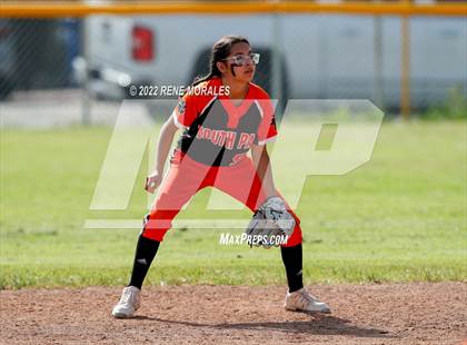 Thumbnail 2 in South Pasadena vs Monrovia photogallery.