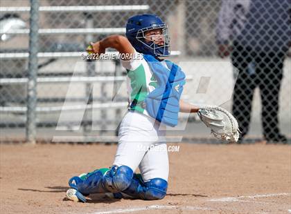 Thumbnail 2 in South Pasadena vs Monrovia photogallery.