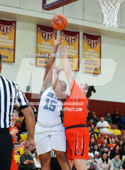 Thumbnail 1 in Carson vs Legacy (CIF Div 1 Final) photogallery.