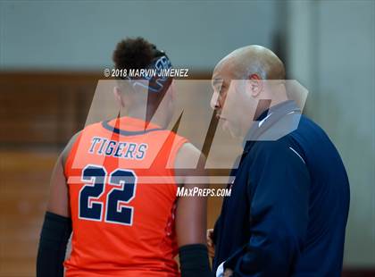 Thumbnail 2 in Carson vs Legacy (CIF Div 1 Final) photogallery.