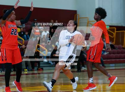 Thumbnail 2 in Carson vs Legacy (CIF Div 1 Final) photogallery.