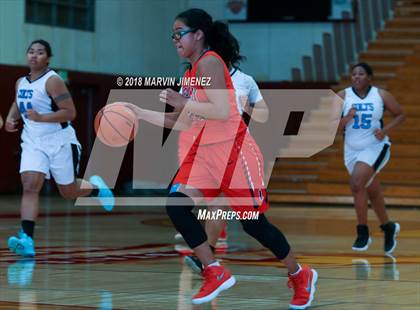 Thumbnail 3 in Carson vs Legacy (CIF Div 1 Final) photogallery.