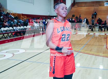 Thumbnail 1 in Carson vs Legacy (CIF Div 1 Final) photogallery.